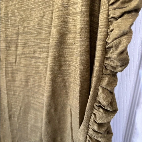 We The Free Olive Green Ruched Sleeve Top - Picture 3 of 4